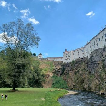 Feistritzelven ved Schloss Herberstein i Steiermark